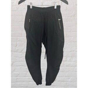 SUZY D NWT Black Ultilmate Jogger  XS